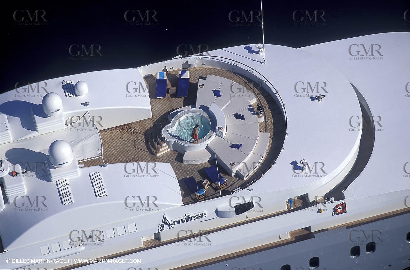 Super motor yachts, Annaliesse