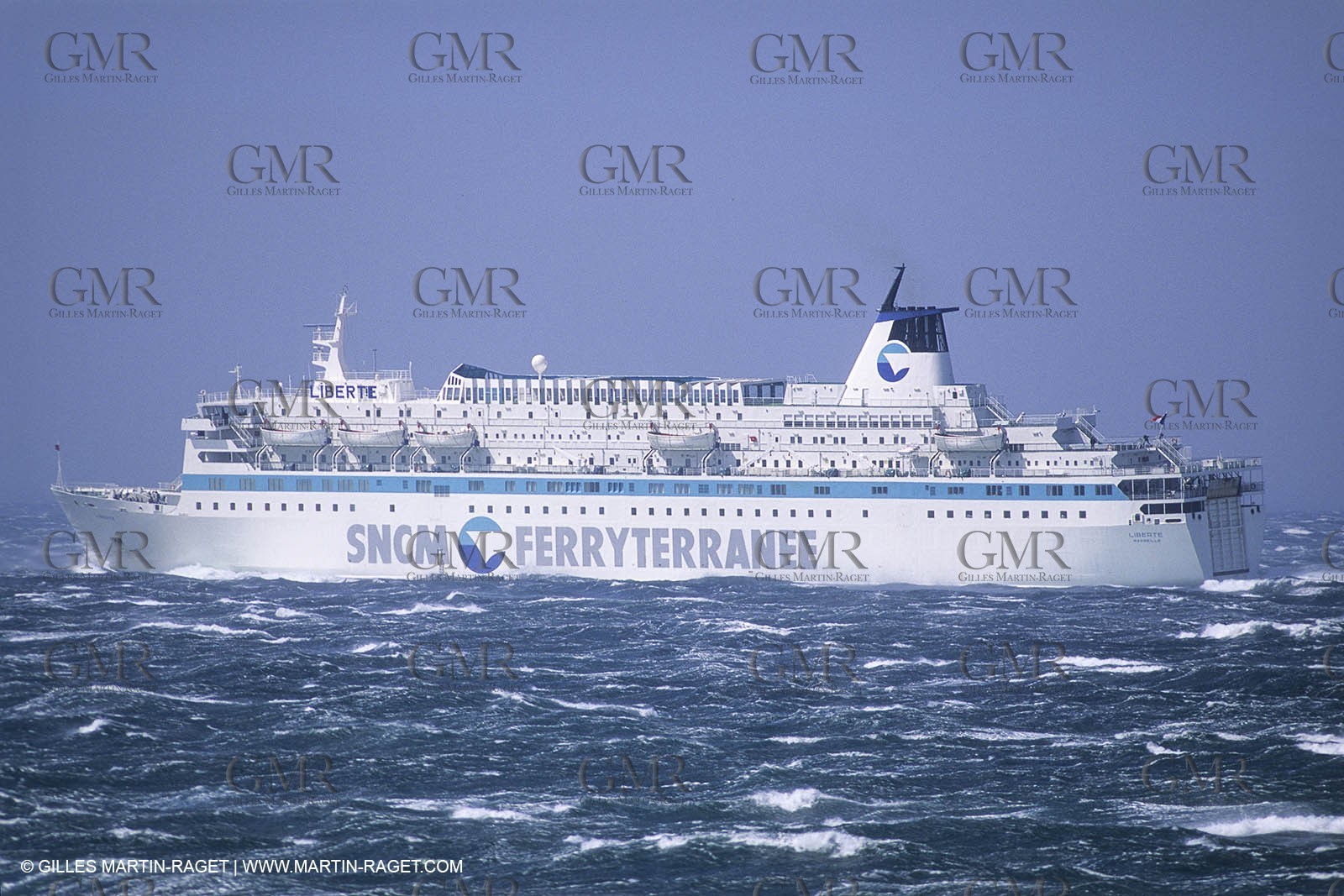 Monde maritime, marine world, Ships at sea, navires en mer