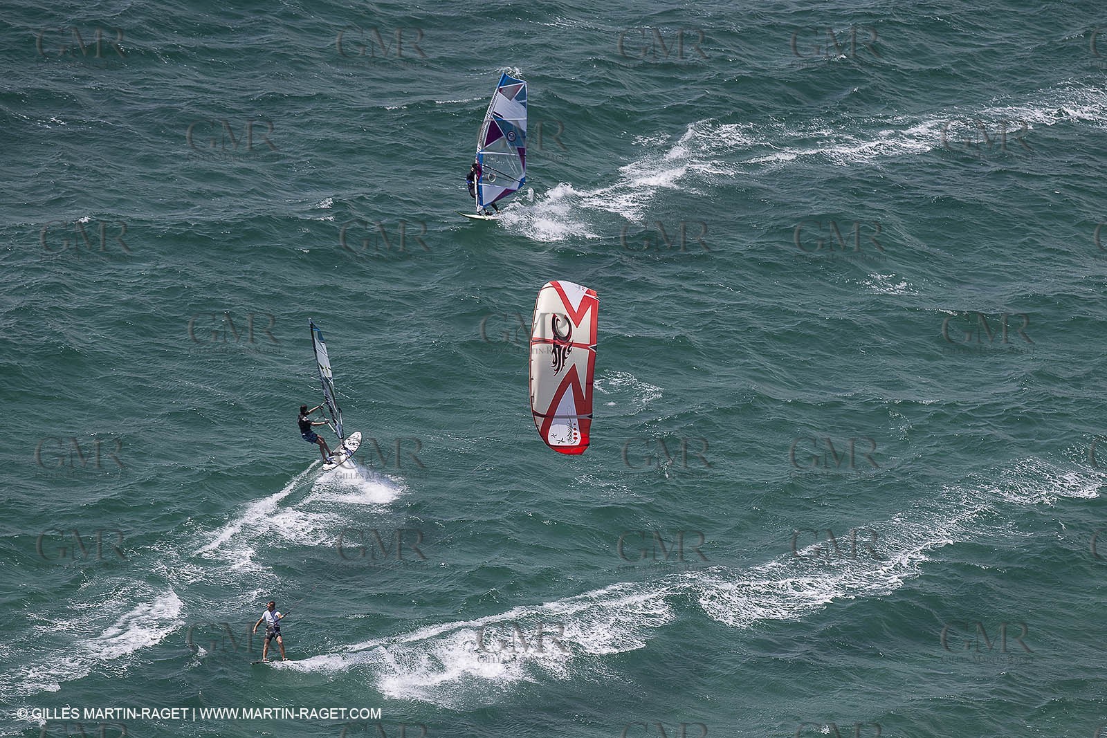 Kite Surf at Almanarre spot near Hyères (FRA,83) - 29 07 2014