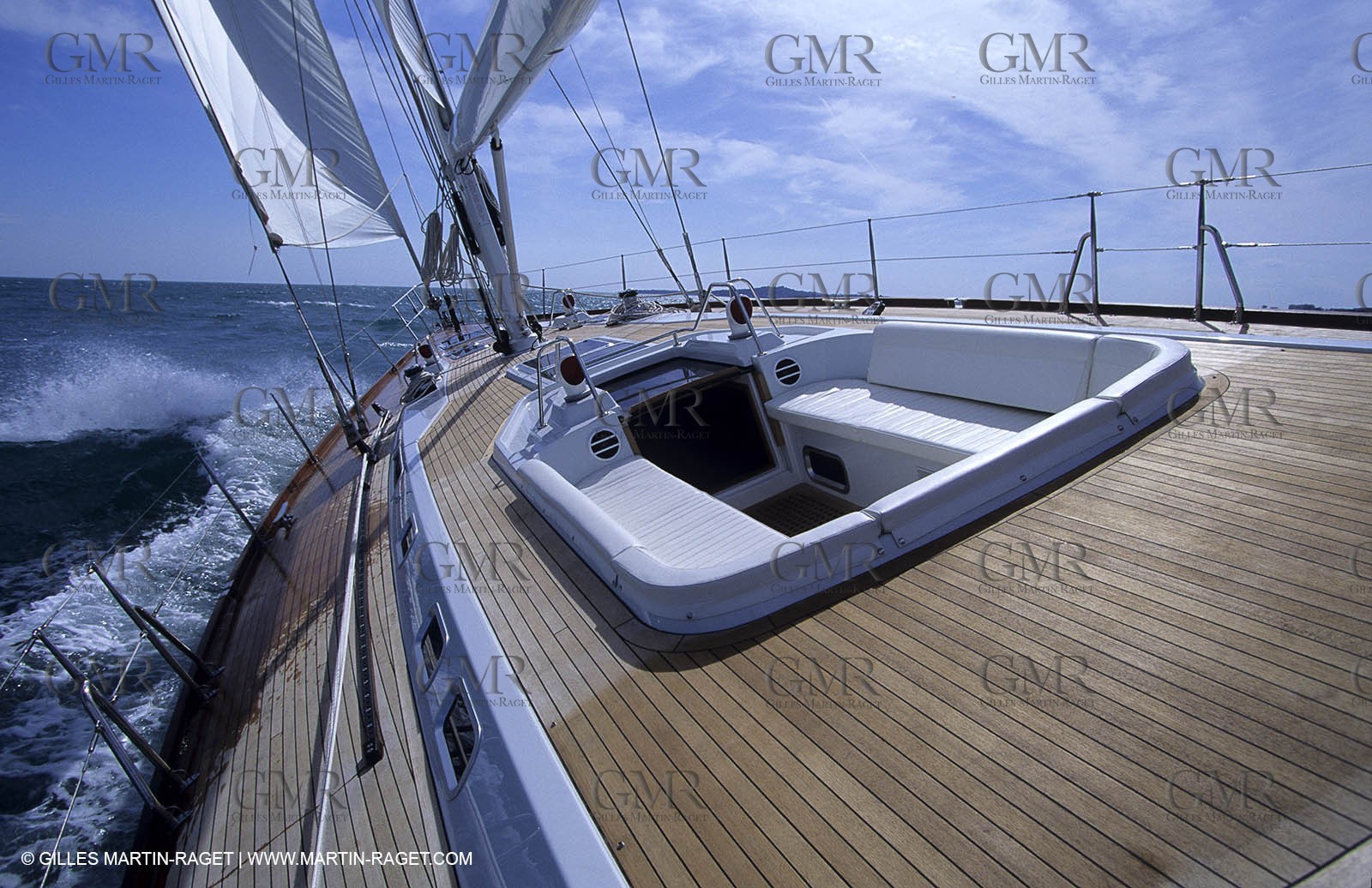 Sail - Cruising - Deck