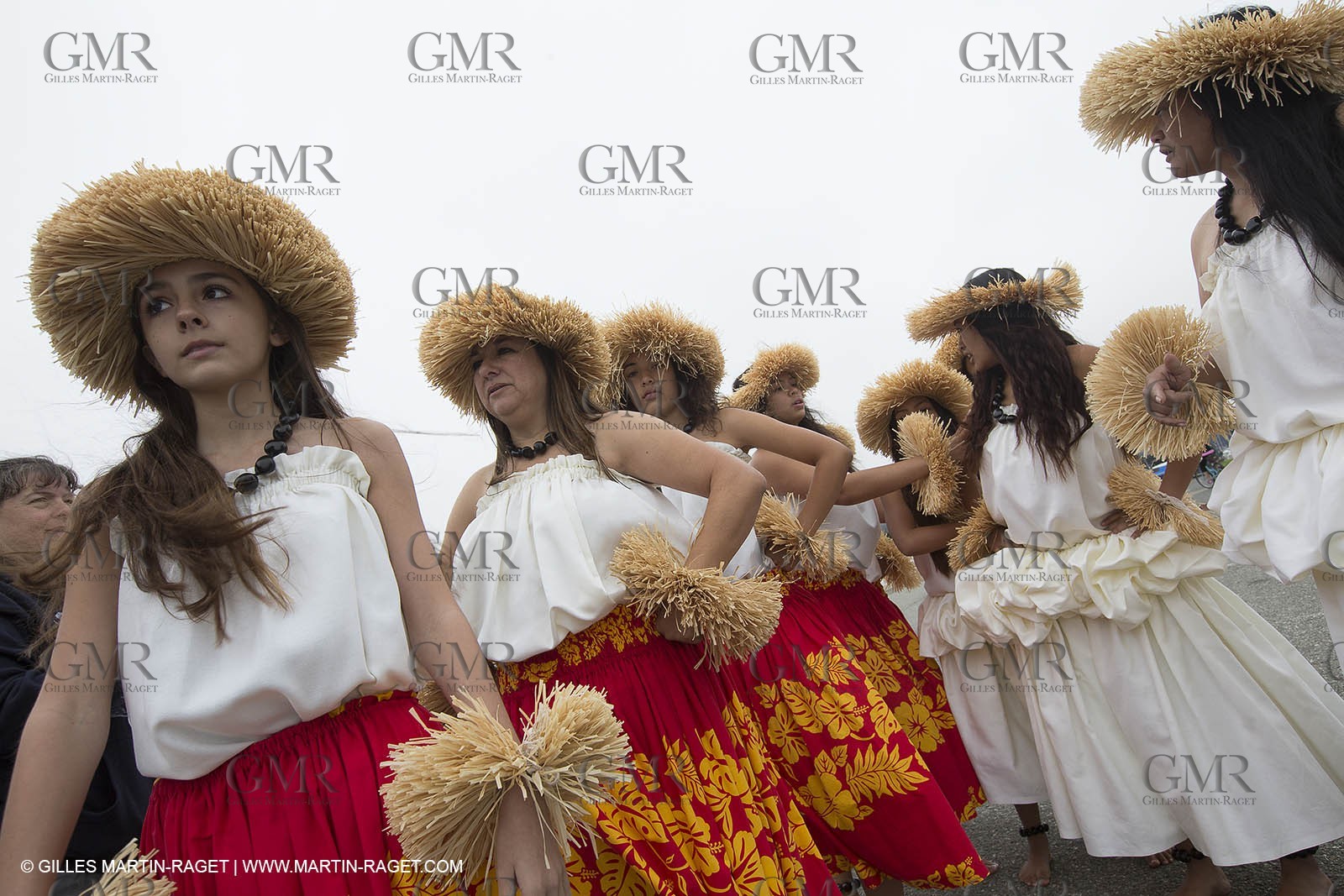 10 08 2013 - San Francisco (USA,CA) - 34th America's Cup - AC Open - Outrigger Canoe Races et Hula Danceperformance at Marina Green Village