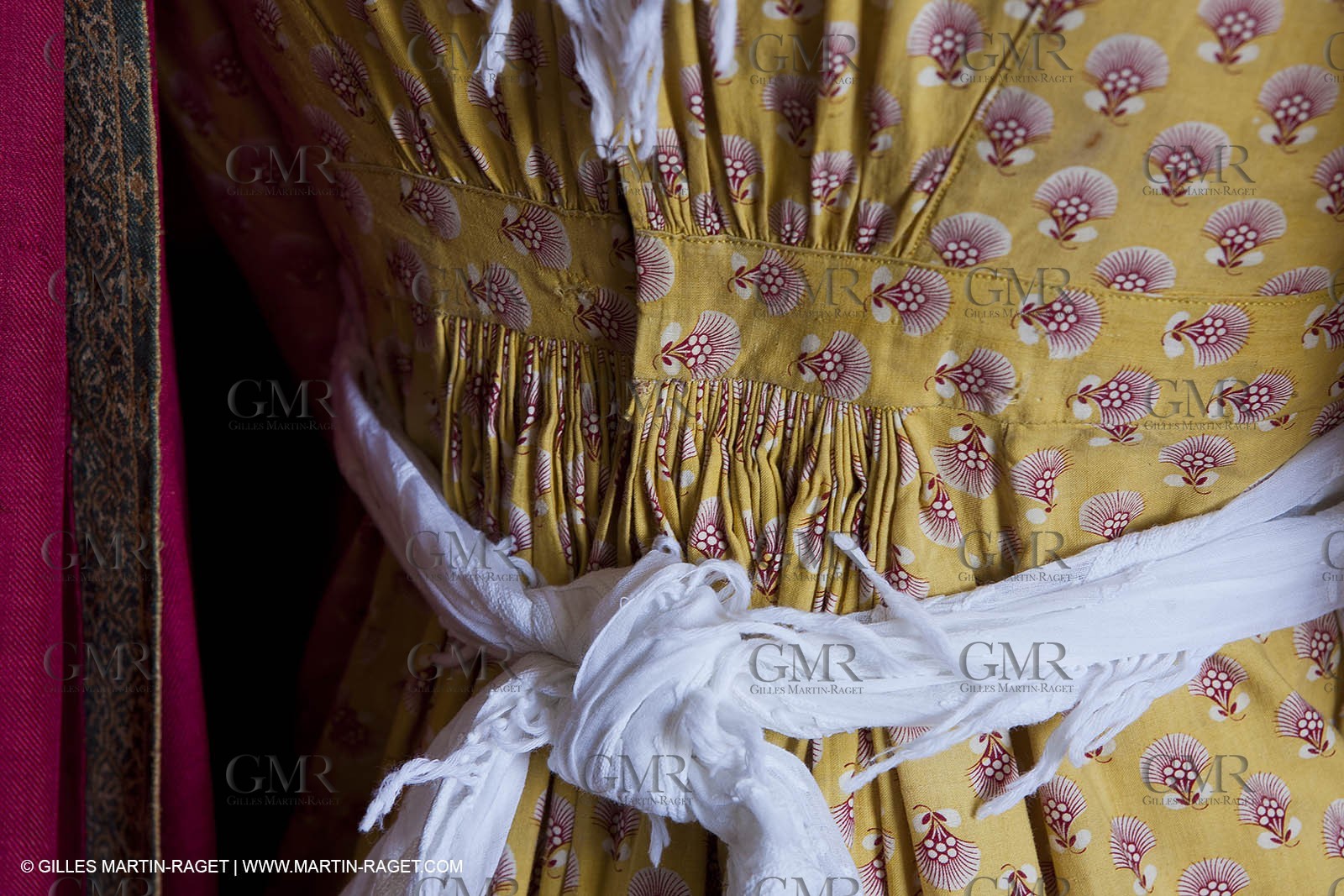 30 06 2011 - Toulon (FRA,83) - Villa Rosemaine - Indiennes sublimes exhibition