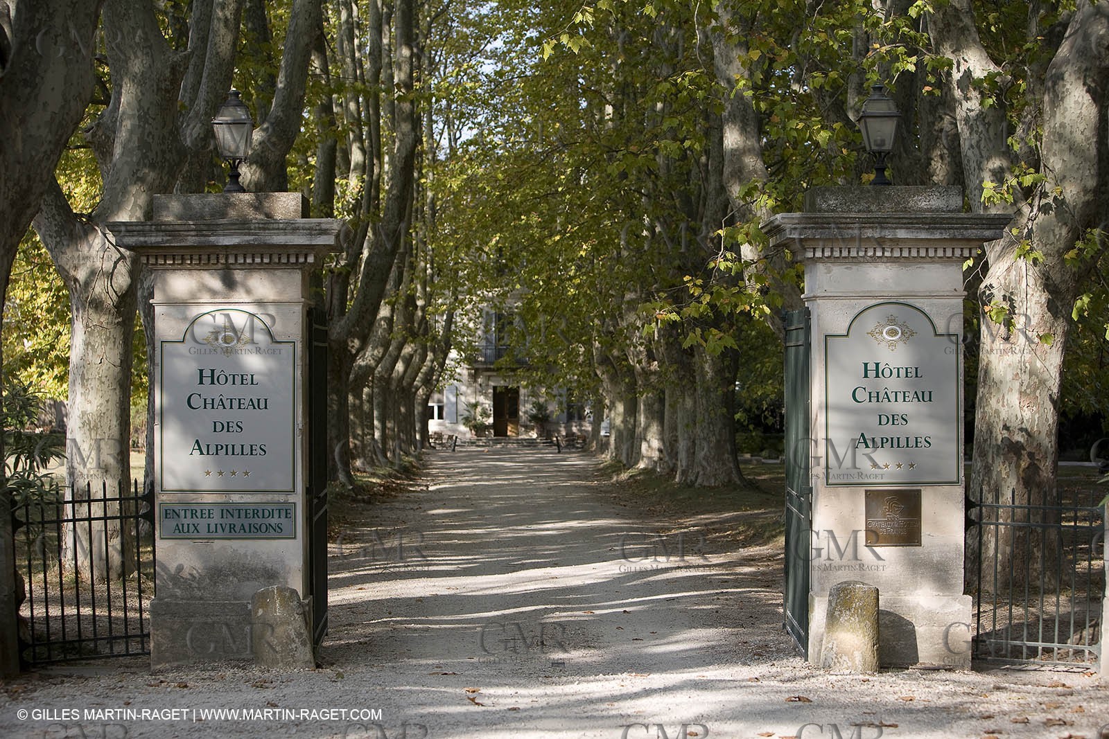 28 10 2007 - St Rémy de Provence (FRA,13) - Chateau des Alpilles