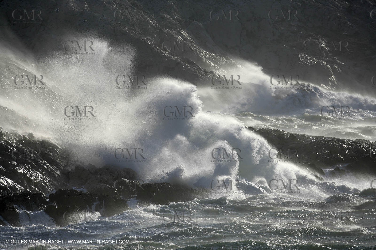 200- Mistral gale in Marseille