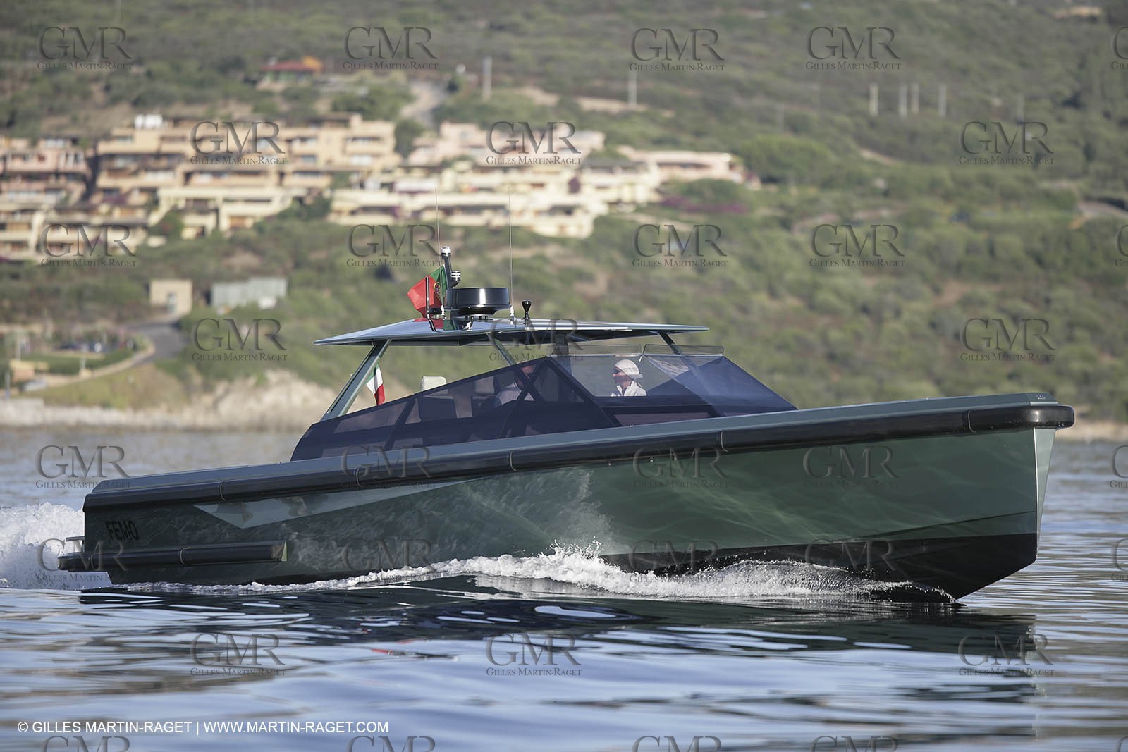 16 07 2007 - Portisco (Italie, Sardaigne) - Wally Power 47, 2007 version