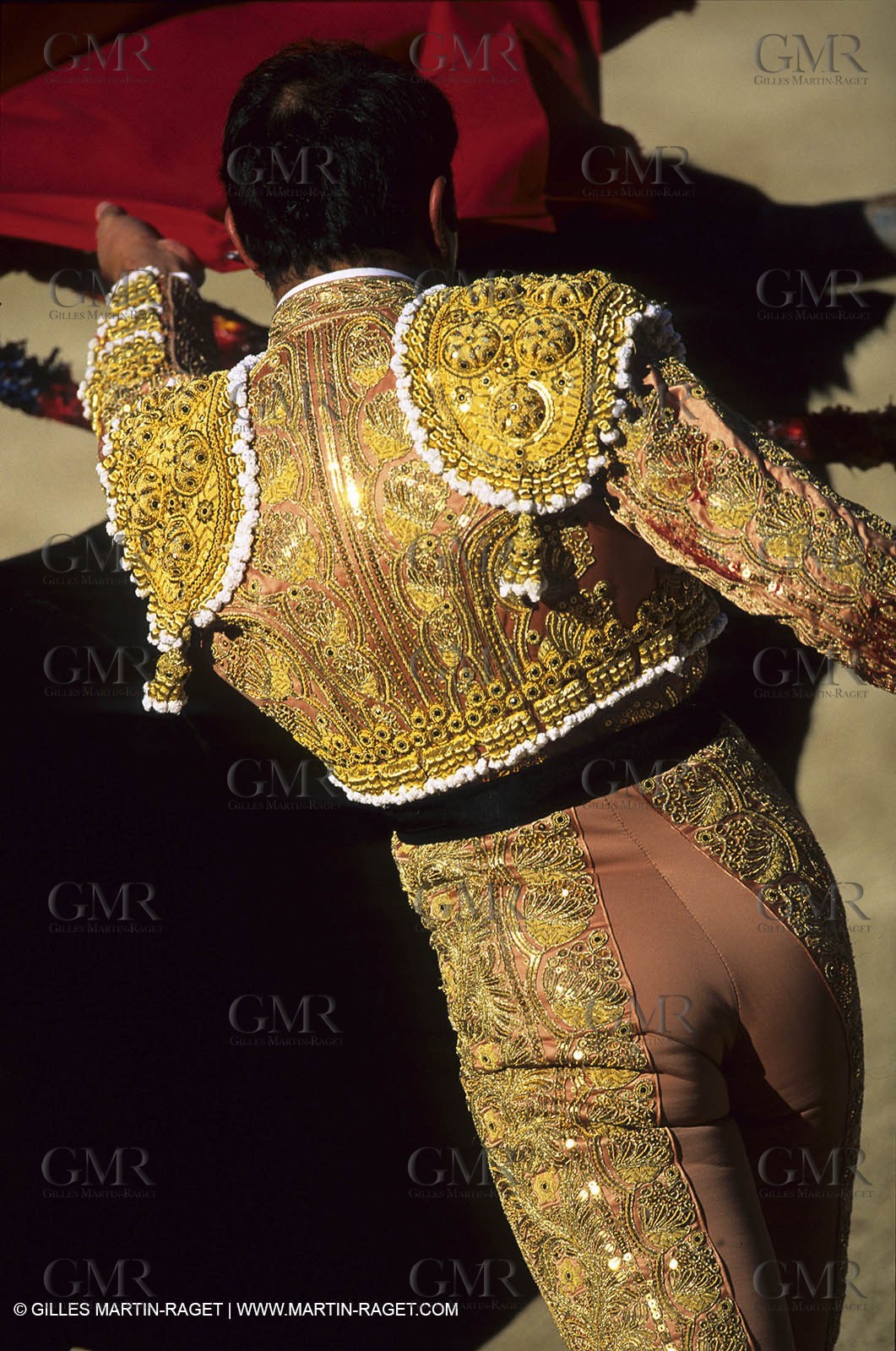 Traje de Luces (costume of light)