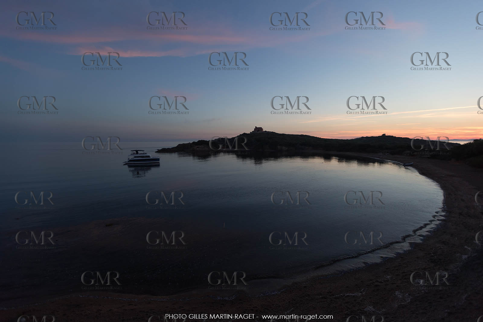 17 05 2017, Porquerolles (FRA,12), Fountaine-Pajot MY 44