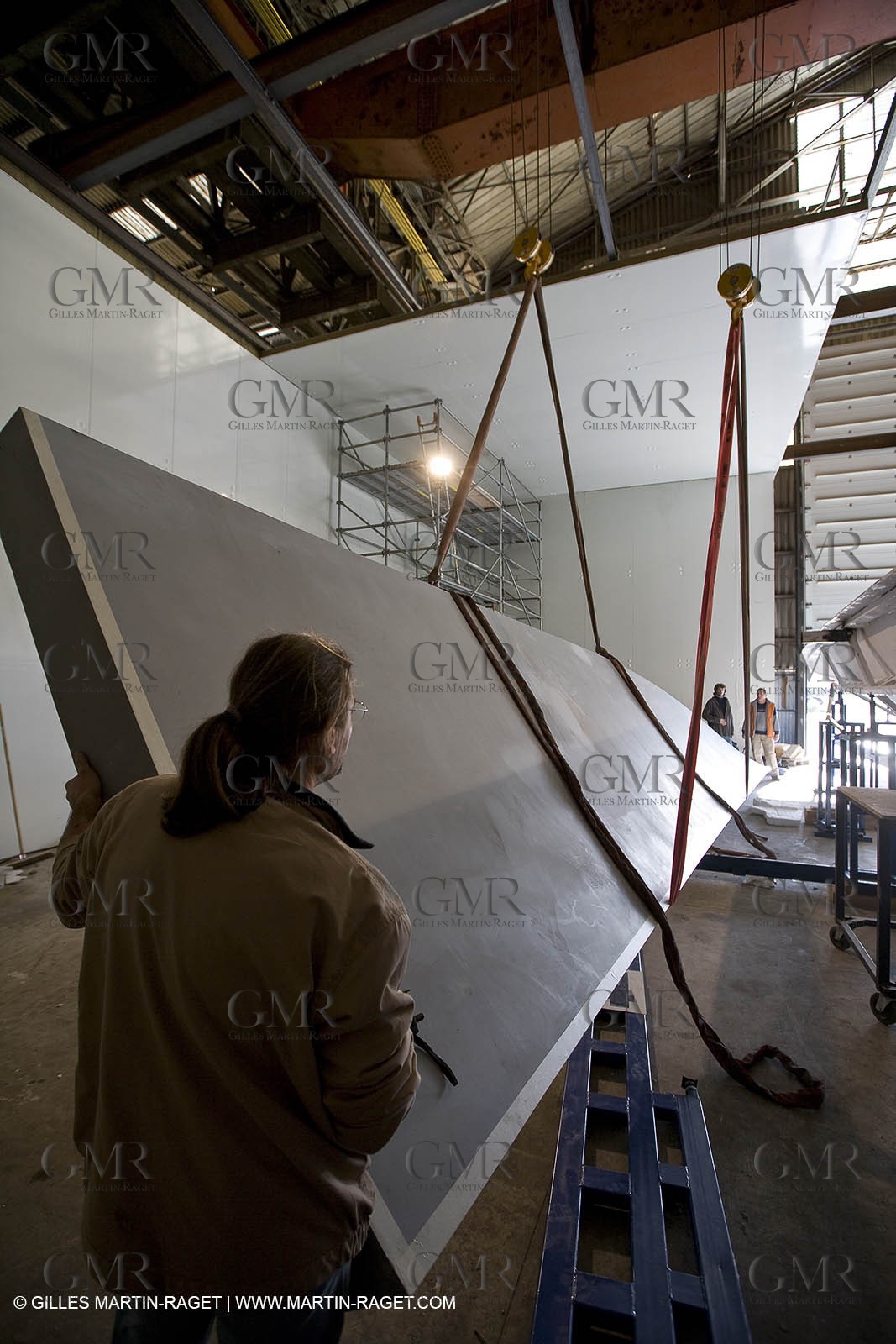 22 01 2008 - La Ciotat (FRA, 13) - Construction of cruising catamaran Nahema at H2X boatyard - Mould construction