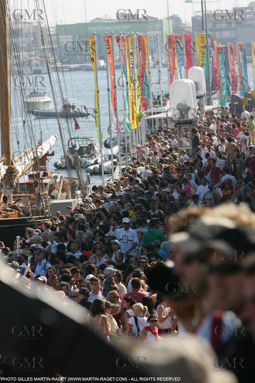 03 07 2007-Valencia (Spain)- 32nd America's Cup - Final Match - Day 8 - Alinghi vs Emirates Team New Zealand -