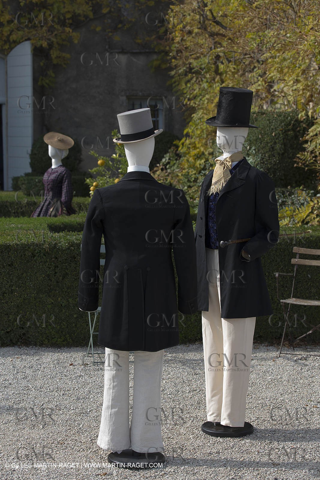 31 10 2013 - Ansouis (FRA,84) - Ansouis castle - Costumes of the exhibit Men costumes