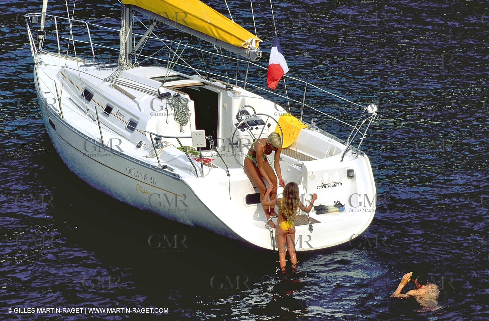 Cruising monohull mooring