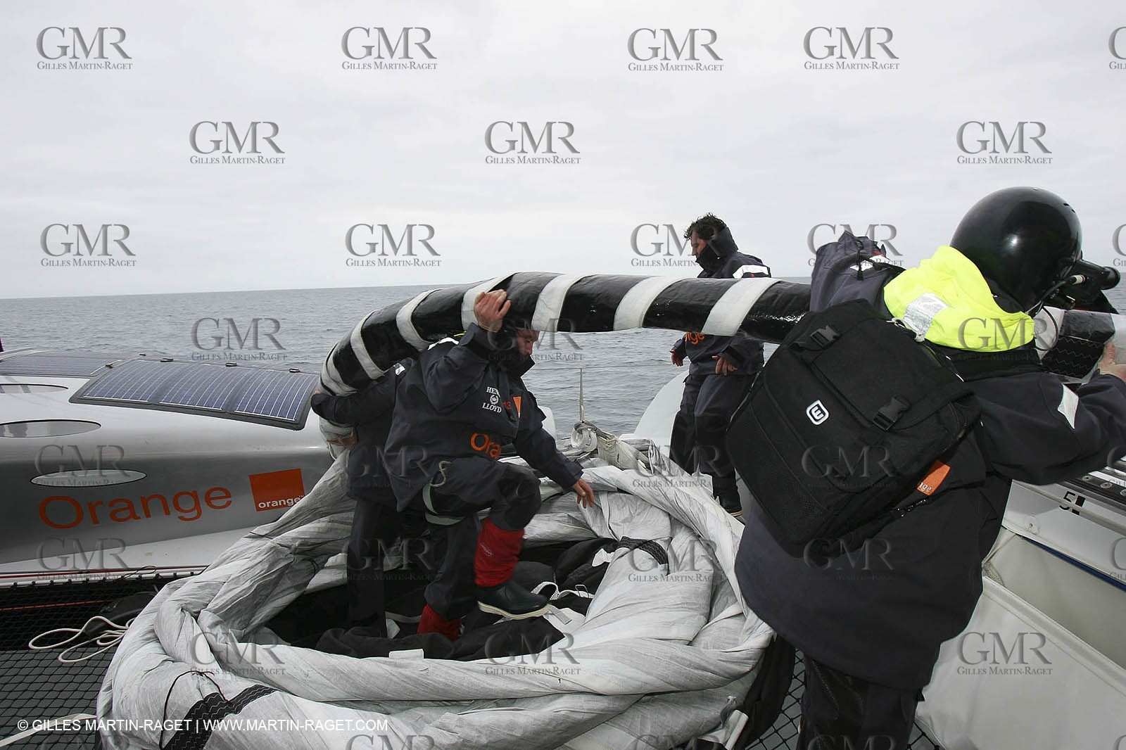 Orange II - Jules Verne Trophy 2005 - Traning Lorient
