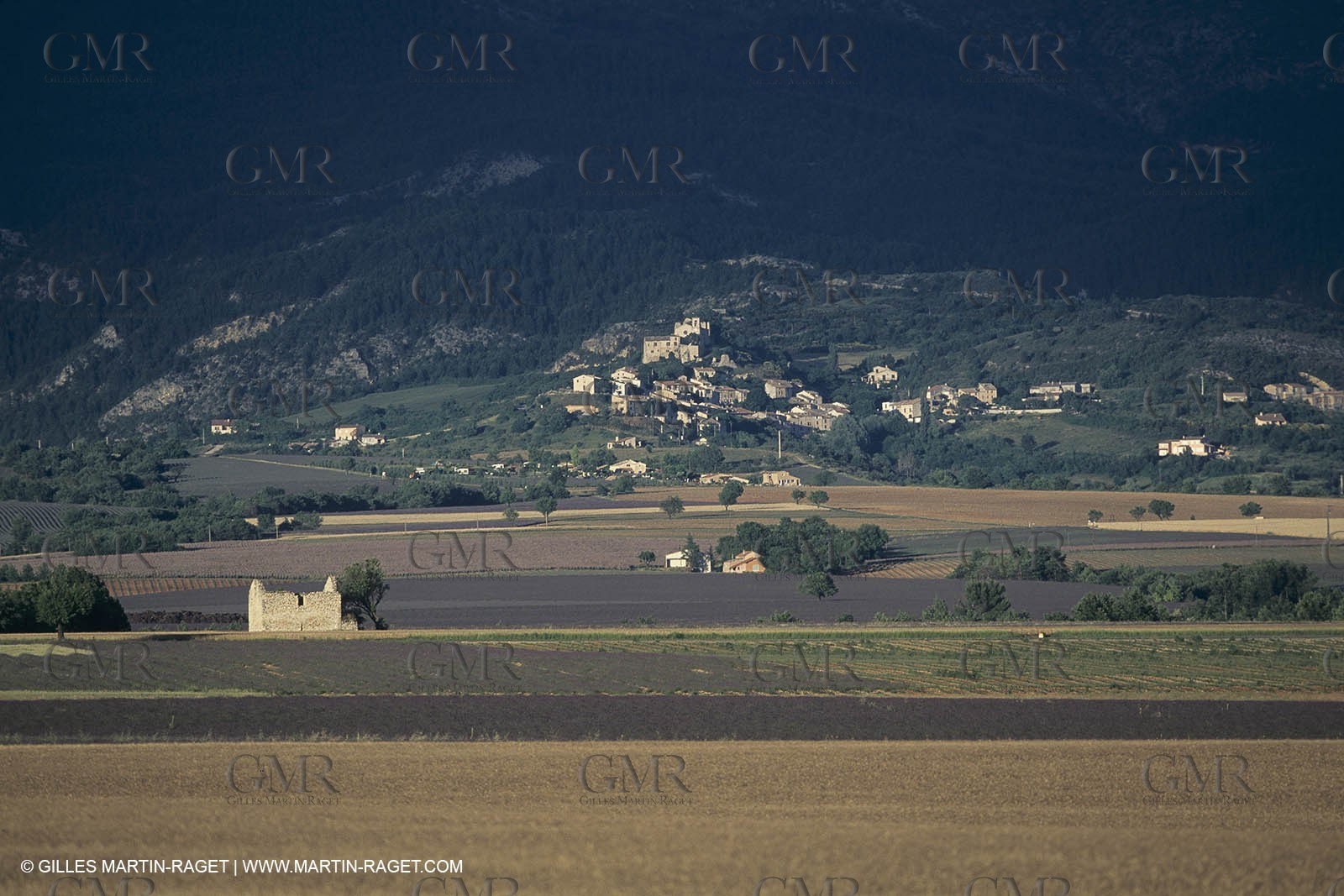France, Provence, Haute Provence, Val de Durance, Durance river valley