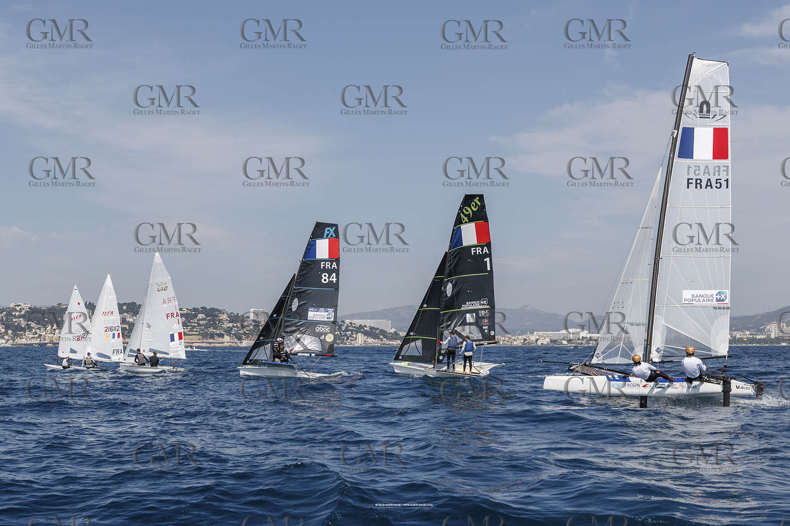 15 04 2024, Marseille (FRA), présentation des sélectionnés olympiques français en voile pour les Jeux Olympiques de Paris 2024.  Alex Mazella (Kite hommes - Formula Kite); Laurianne Nolot (Kite femmes - Formula Kite); Nicolas Goyard (Planche à voile hommes - iQFoil); Hélène Noesmoen (Planche à voile femmes- iQFoil); Camille Lecointre-Jeremie Mion (dériveur double mixte - 470); Louise Cervera (Dériveur femmes - ILCA 6); Jean-Baptiste Bernaz (Dériveur hommes - ILCA 7); Tim Mourniac - Lou Berthomieu (Multicoque mixte - Nacra 17); Clément Péquin - Erwan Fischer (Skiff hommes - 49er); Sarah Steyaert-Charline Picon (Skiff femmes - 49er FX).