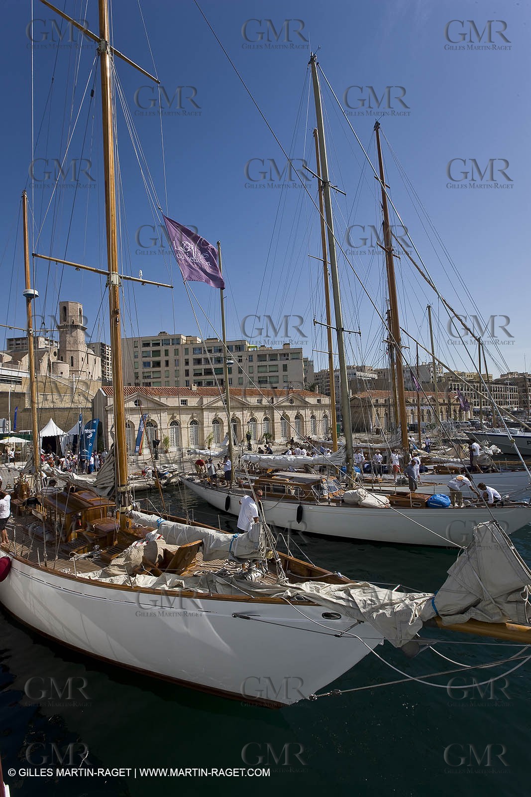 Sailing, Classic yachts, Voiles Vieux Port 2009, Marseille (FRA)
