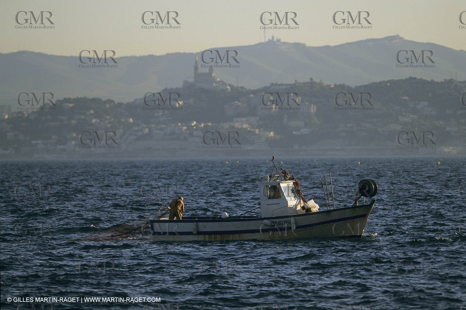 France, Provence, Pêche , Barques, pointus, pêche locale