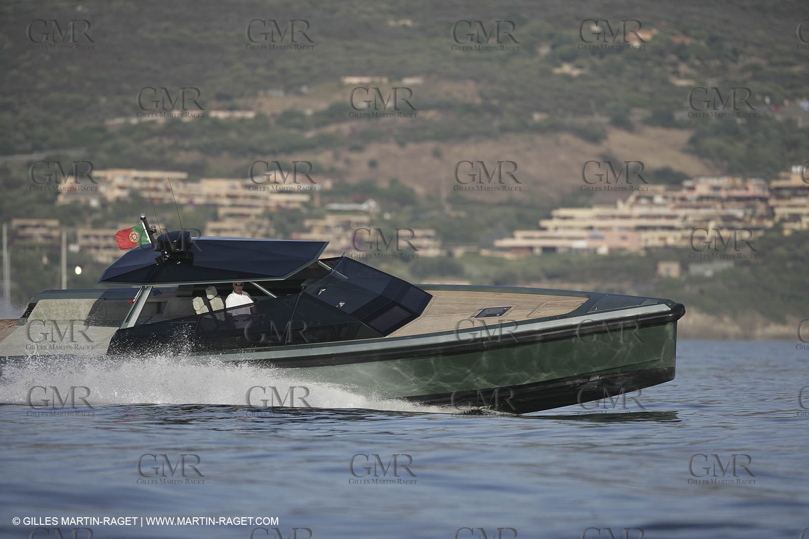 16 07 2007 - Portisco (Italie, Sardaigne) - Wally Power 47, 2007 version