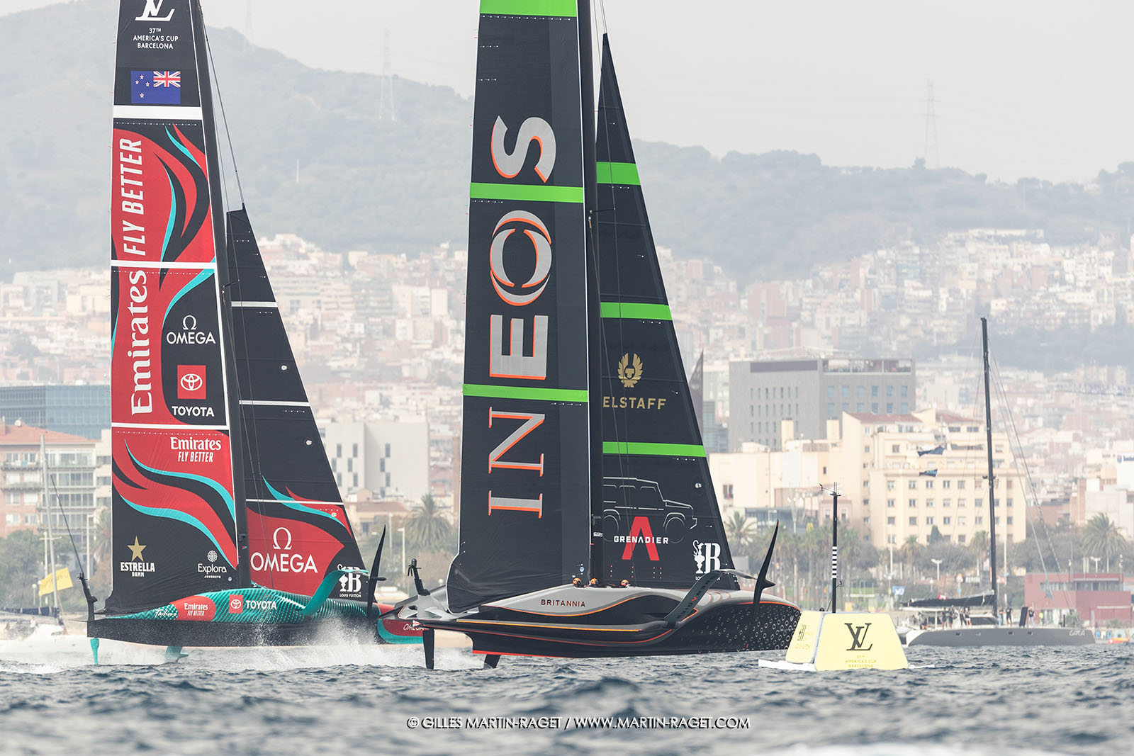 14 10 2024, Barcelona (ESP), Louis Vuitton 37th America's Cup, Final Match, Race Day 3, Raace 4, après l'indent de la veille, un départ plus sage pour les deux adversaires