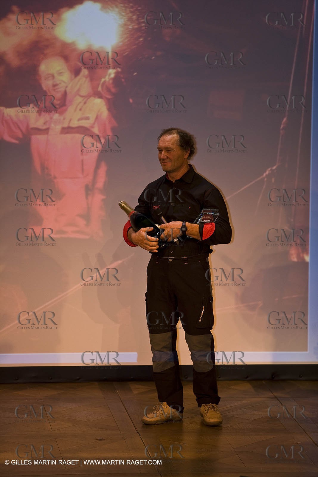 12 08 08 - Paris (FRA) Edouard VII theater - French Sailing Federation - Champions party - French Sailor of the year : Francis Joyon