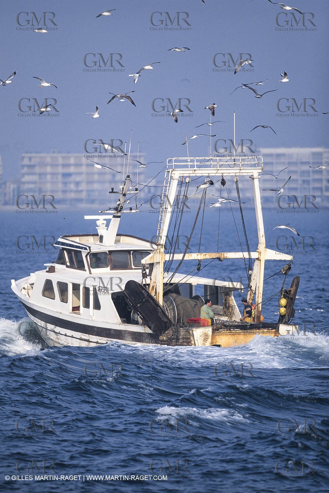 Monde maritime, Pêche, pêcheurs, bateaux de pêche, Marine world, fishing, fishermen, fishing boats