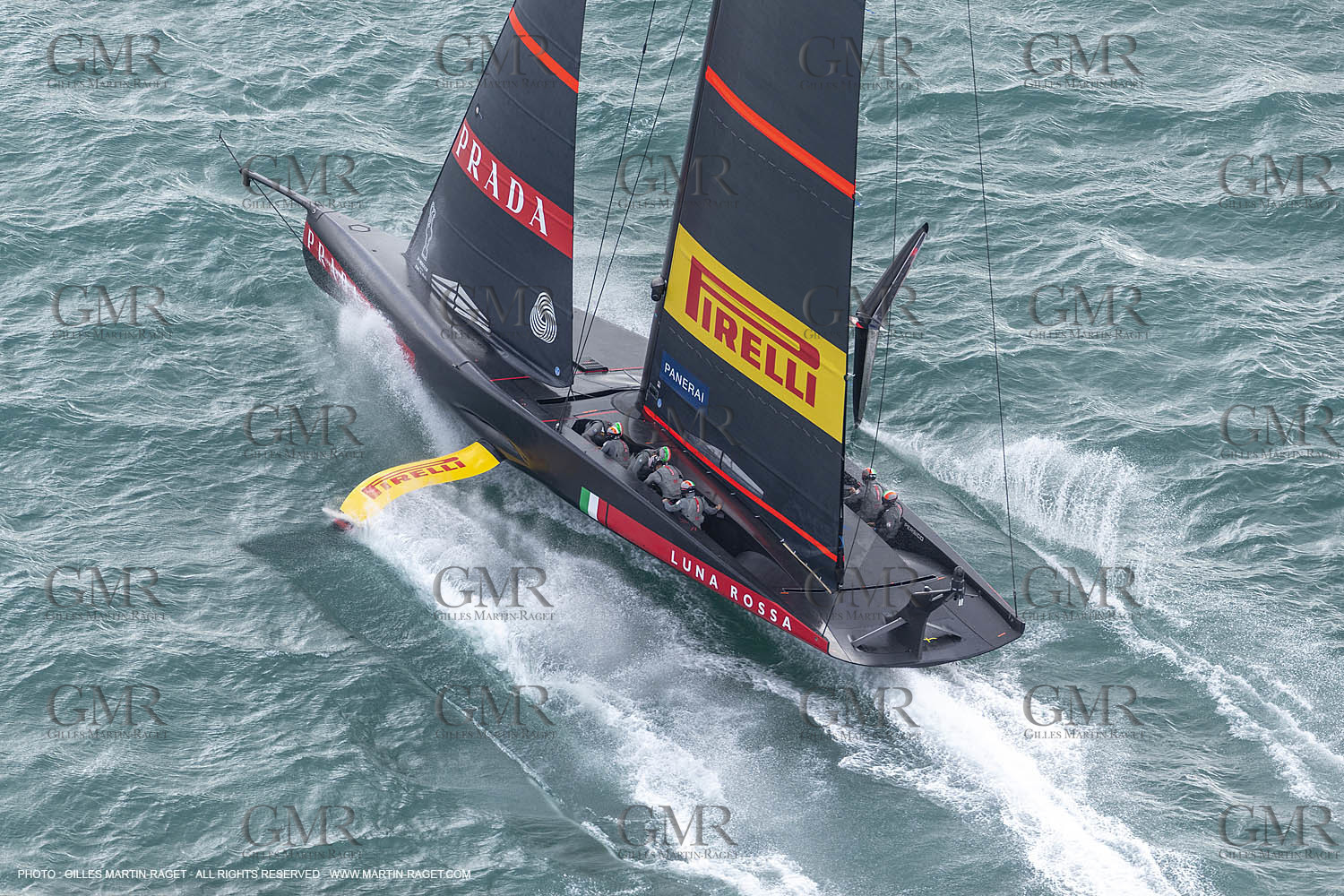 10 12 2020 - Auckland (NZL) - 36th America's Cup - Practice Sessions - Day 2 -Luna Rossa Prada Pirelli Team