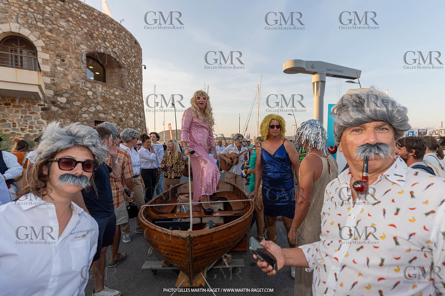 05 10 2023, Saint-Tropez (FRA,83), Les Voiles de Saint-Tropez 2023, RAce Day 5, Défilé des équipages