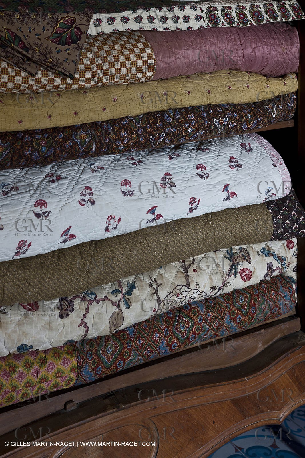 30 06 2011 - Toulon (FRA,83) - Villa Rosemaine - Indiennes sublimes exhibition