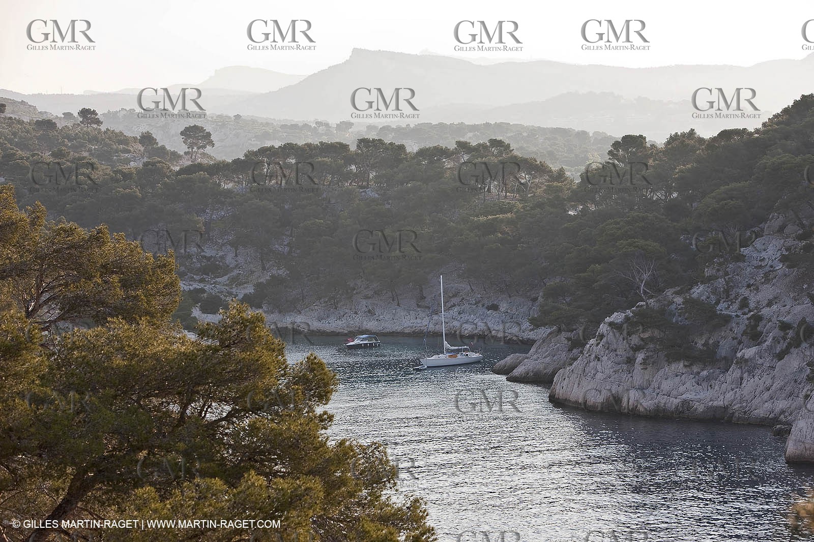 03 05 2009 - Marseille (FRA, 13) - Les Calanques - Port Pin
