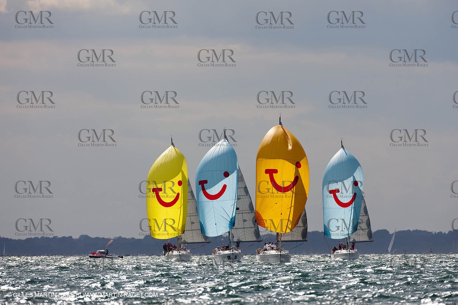 02 08 2010 - Cowes (UK, IOW) - The 1851 Cup -  BMW ORACLE Racing - Training Day.