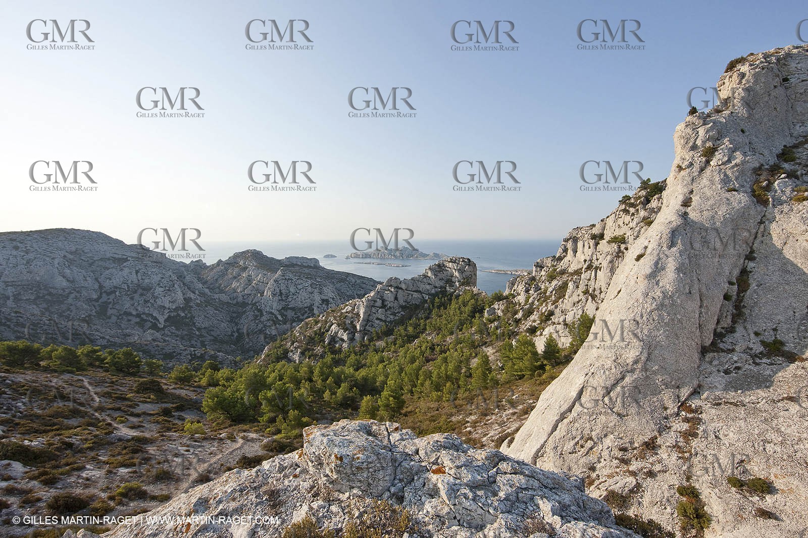 10 09 2009 - Marseille (FRA, 13) - Les Calanques - Massif de Marseilleveyre - Pointe Caillot et les Malvallons
