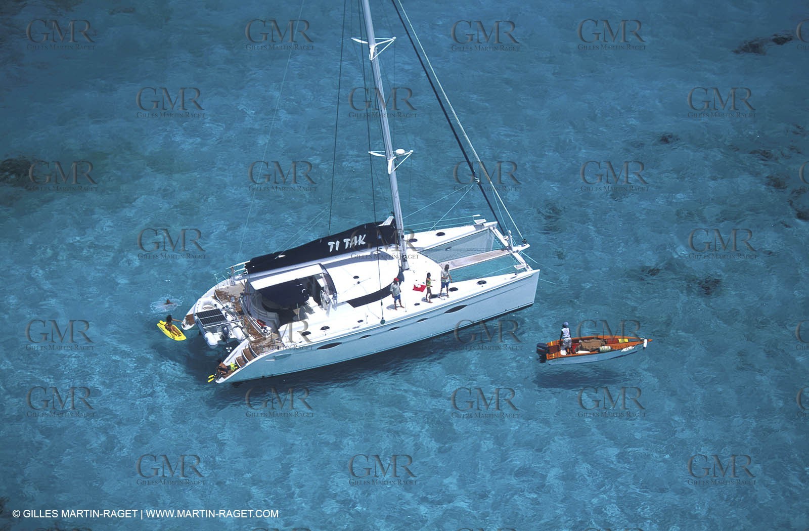 Cruising multihull mooring