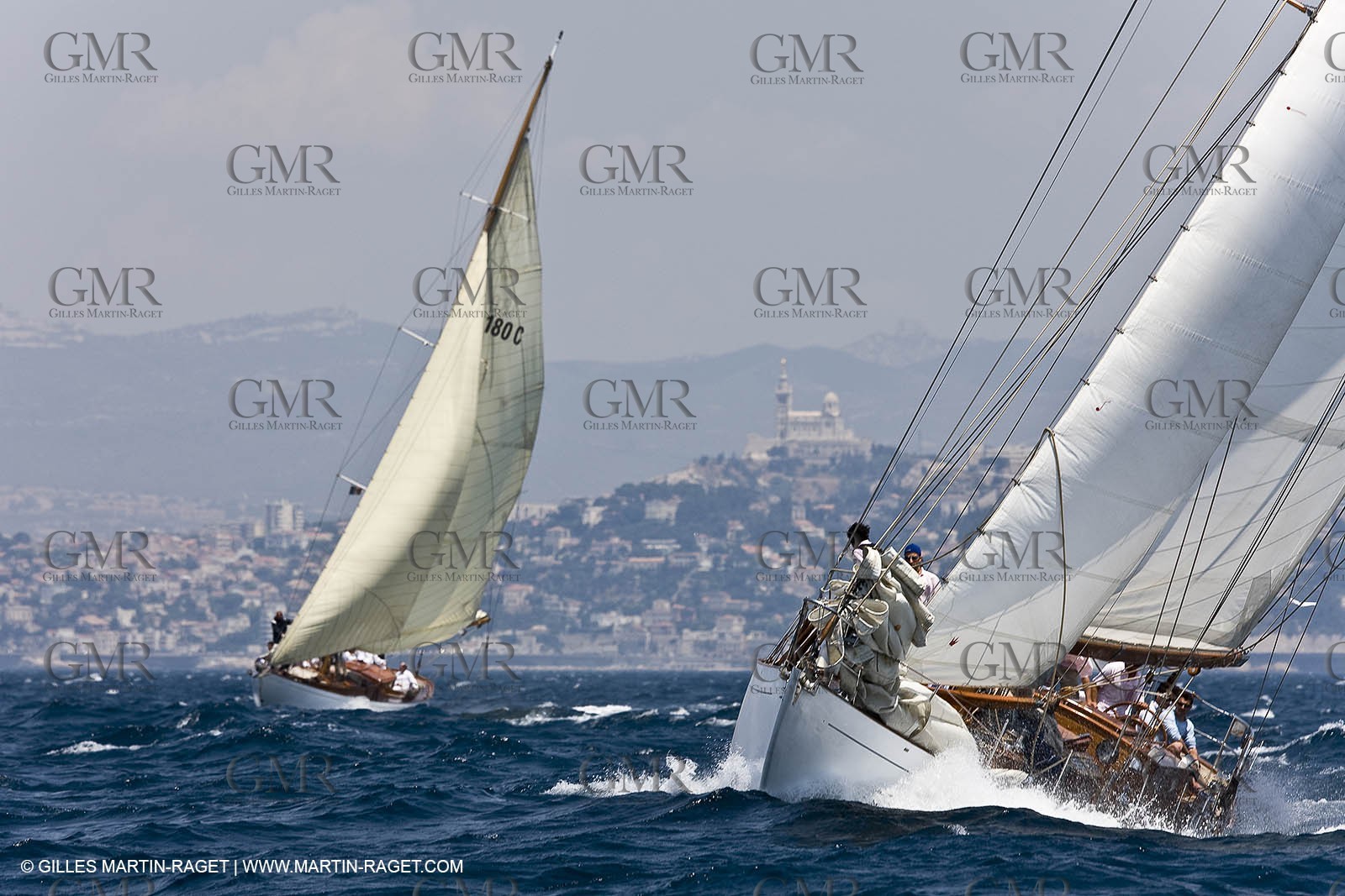 Sailing, Classic yachts, Voiles Vieux Port 2009, Marseille (FRA)
