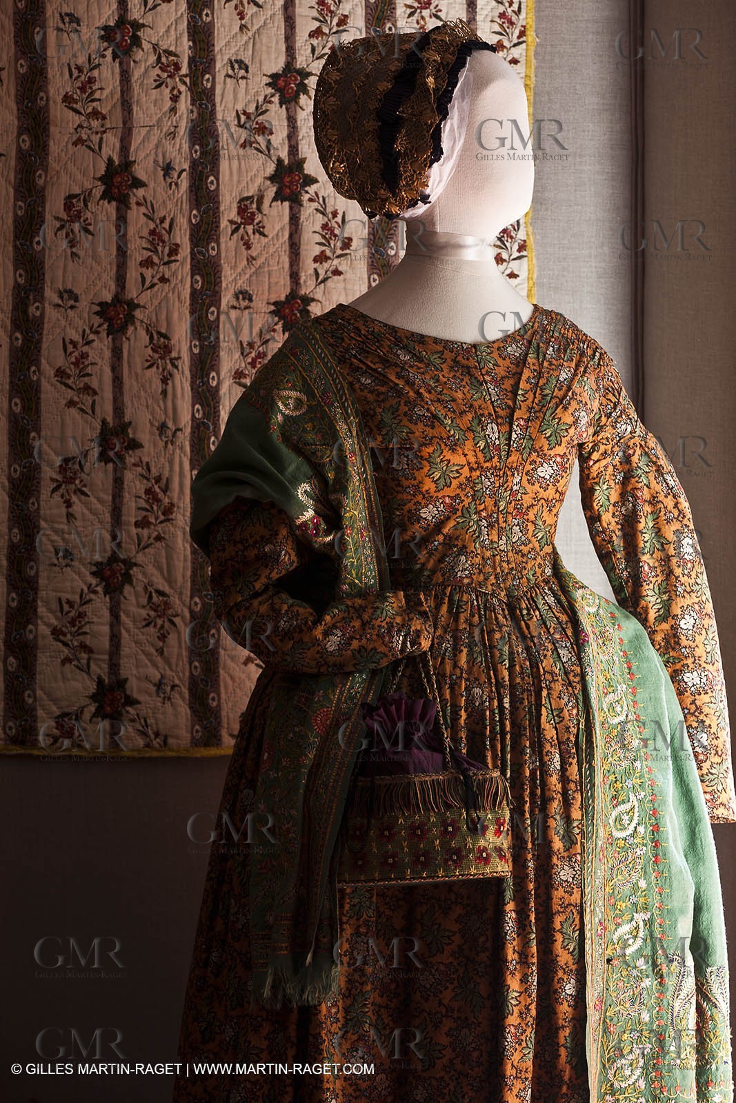 30 06 2011 - Toulon (FRA,83) - Villa Rosemaine - Indiennes sublimes exhibition