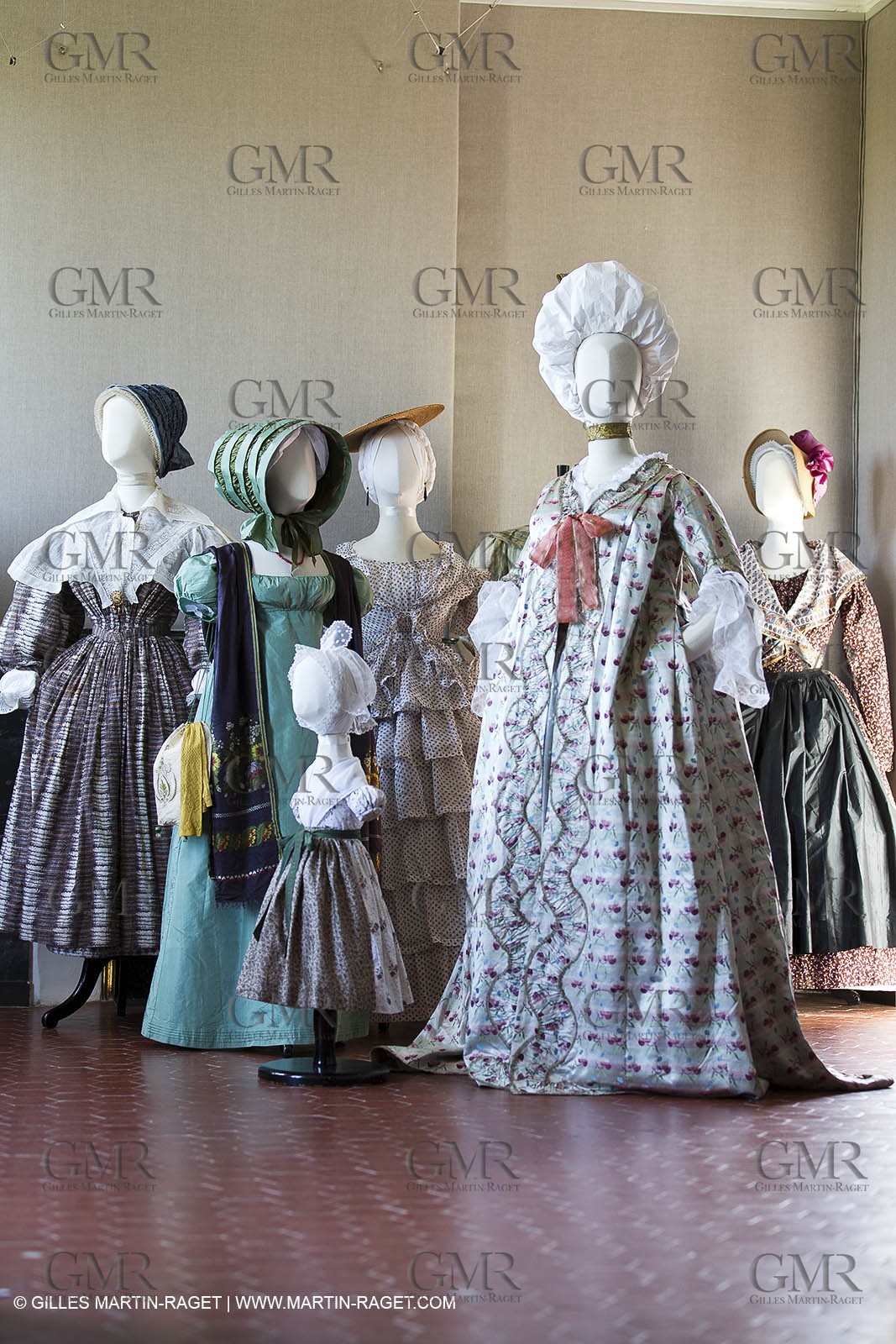 06 07 2012, Toulon (FRA,83), Villa Rozemaine, exhibition 'Fashion Dresses