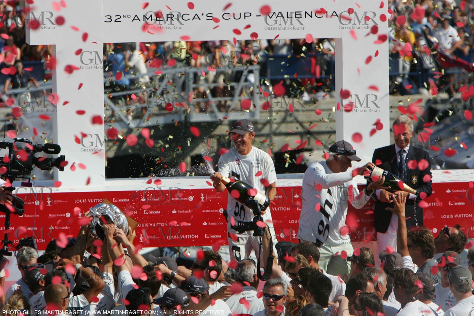 03 07 2007-Valencia (Spain)- 32nd America's Cup - Final Match - Day 8 - Alinghi vs Emirates Team New Zealand