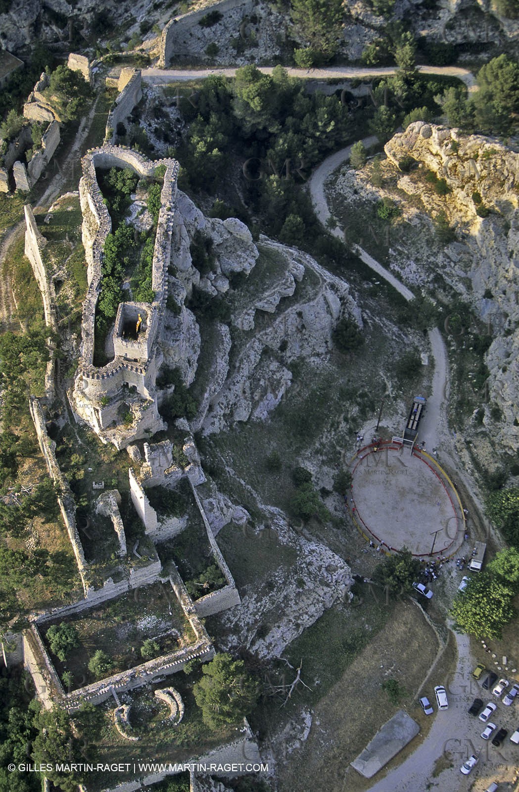 France, Provence, Villages des Alpilles, Boubon (FRA,13)