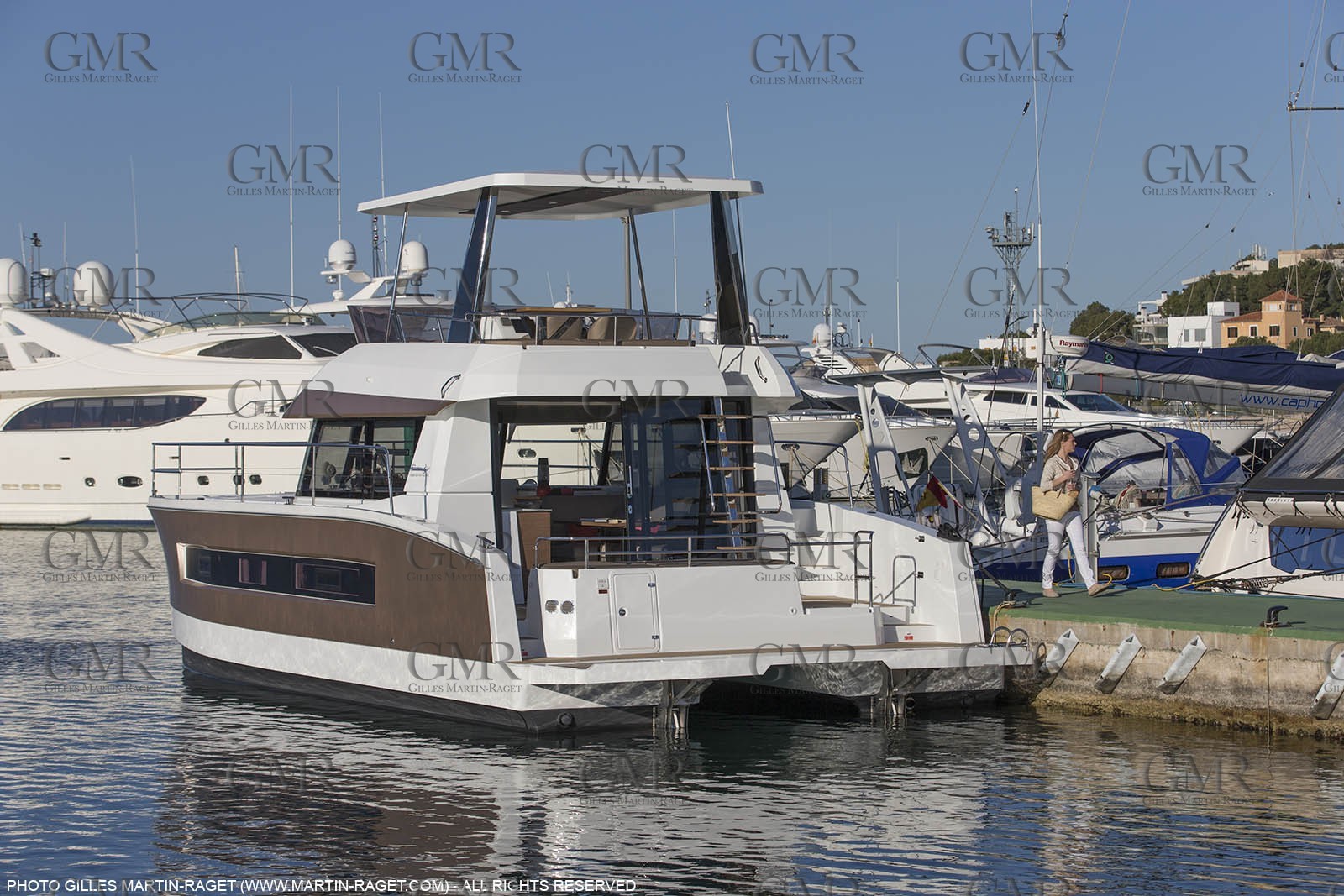 08 04 2015, Andraitx (Isla de Mallorca, Islas Baleares, ESP), Chantier Fountaine-Pajot, Motor Yacht 37