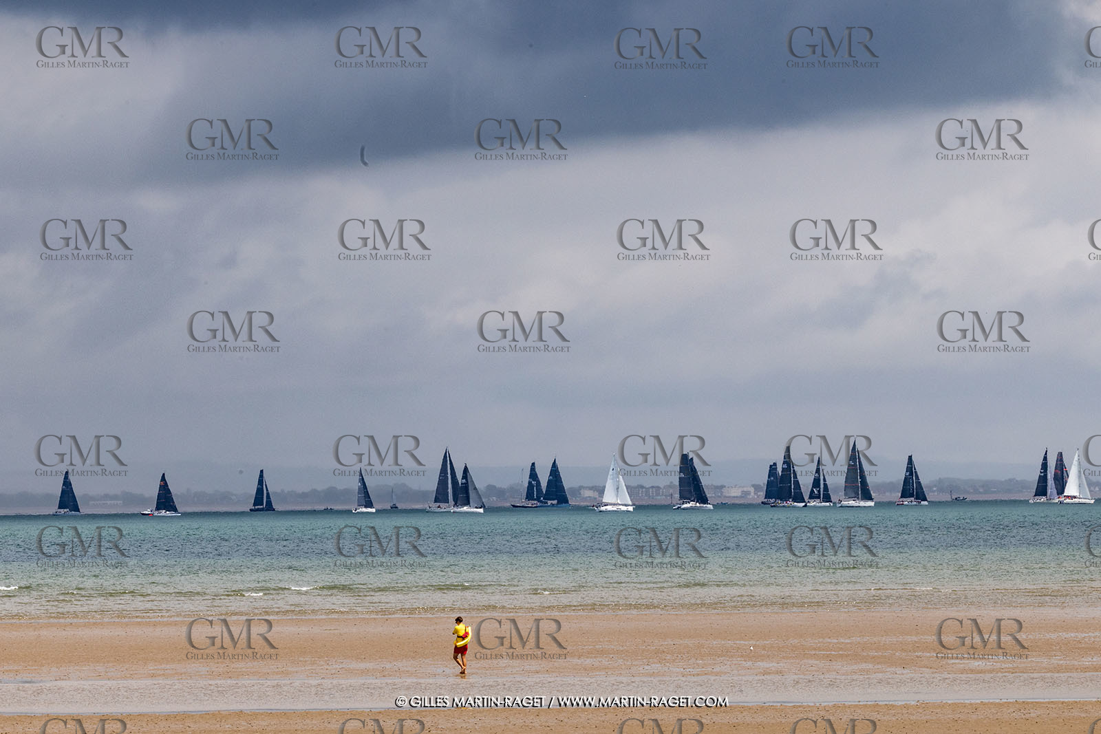 19 07 2025, Cowes (UK, IOW), Admiral's Cup 2025, Channel Race Start