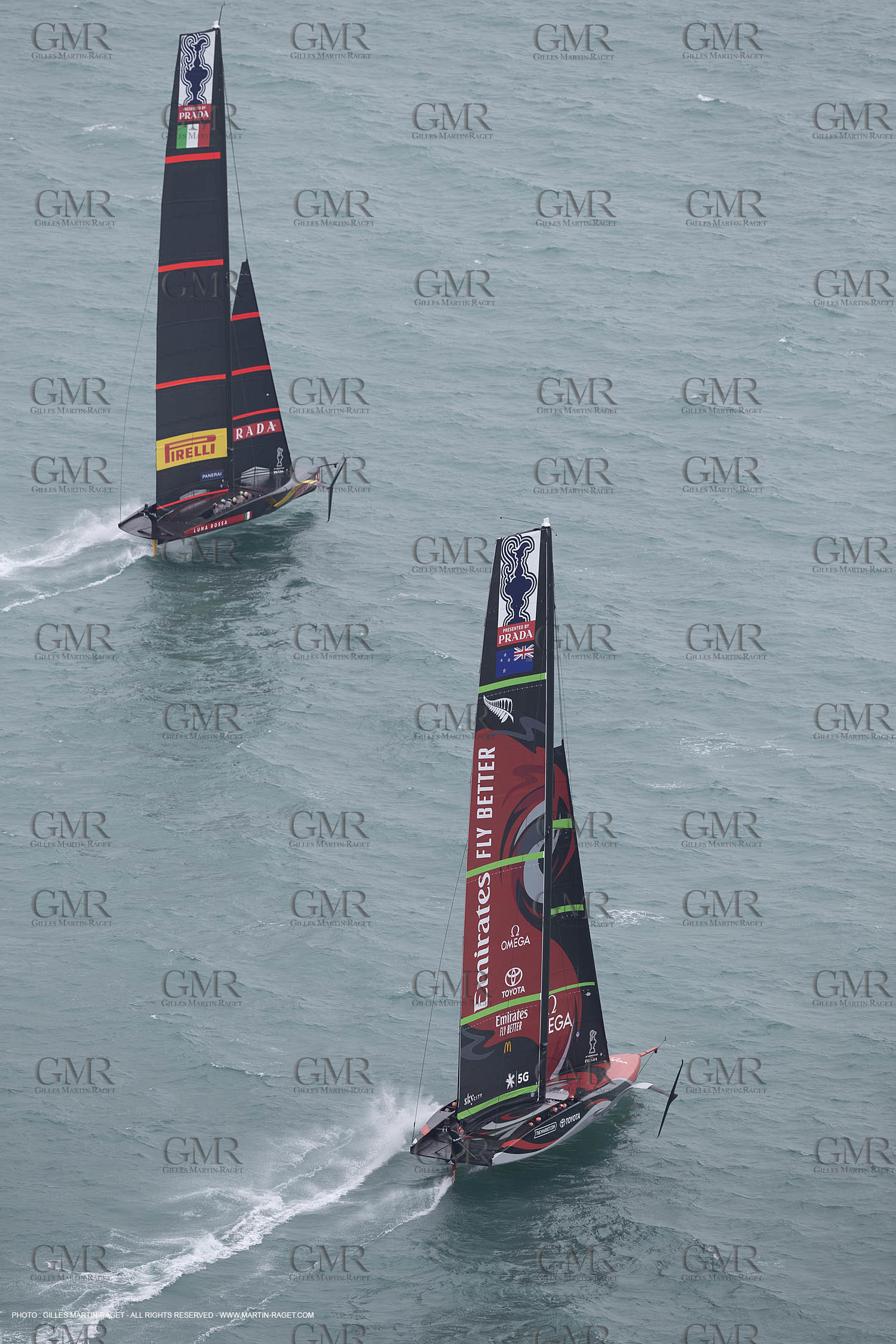 10 12 2020 - Auckland (NZL) - 36th America's Cup - Practice Sessions - Day 2 - Emirates Team New Zealand and Luna Rossa Prada Pirelli Team