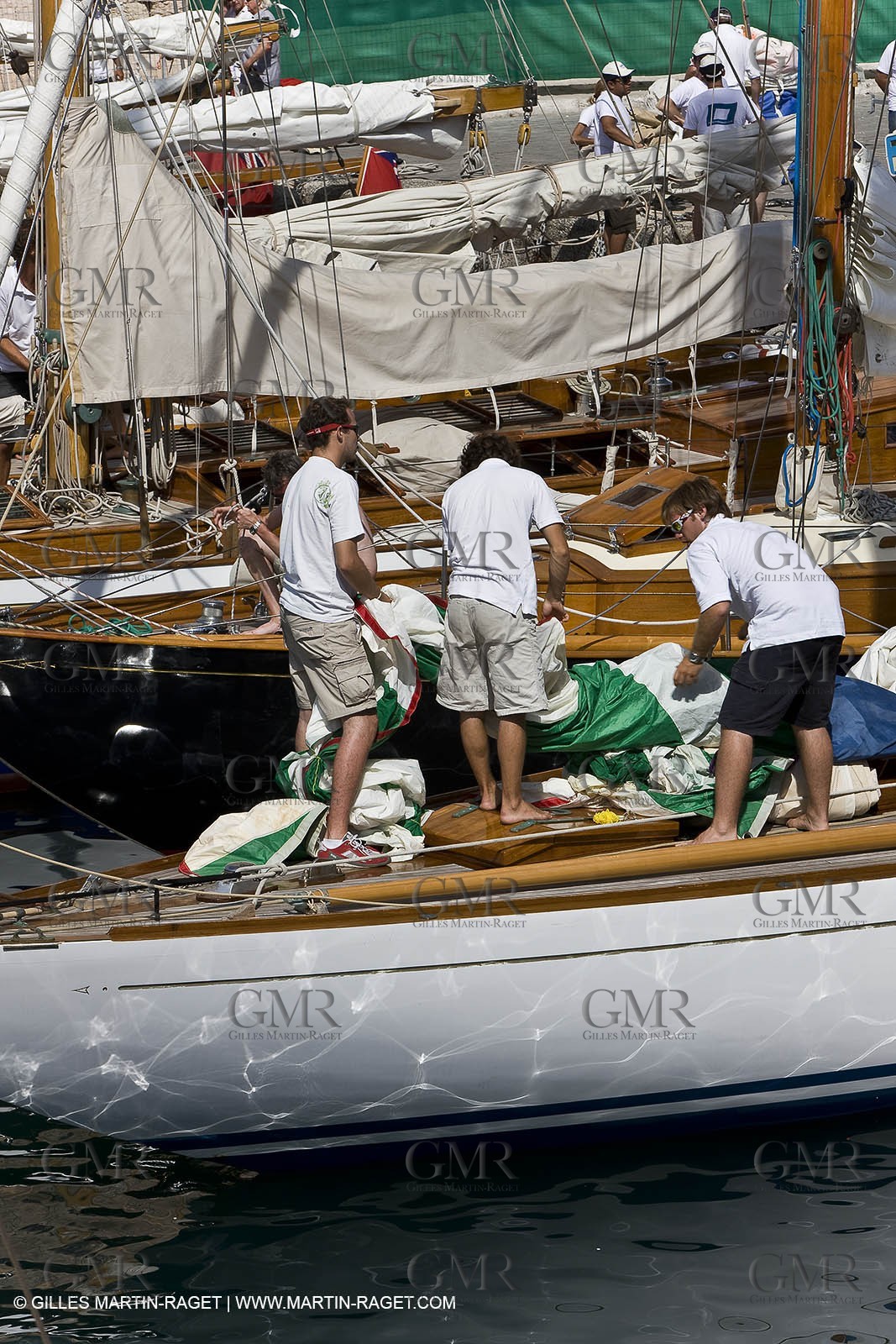 Sailing, Classic yachts, Voiles Vieux Port 2009, Marseille (FRA)