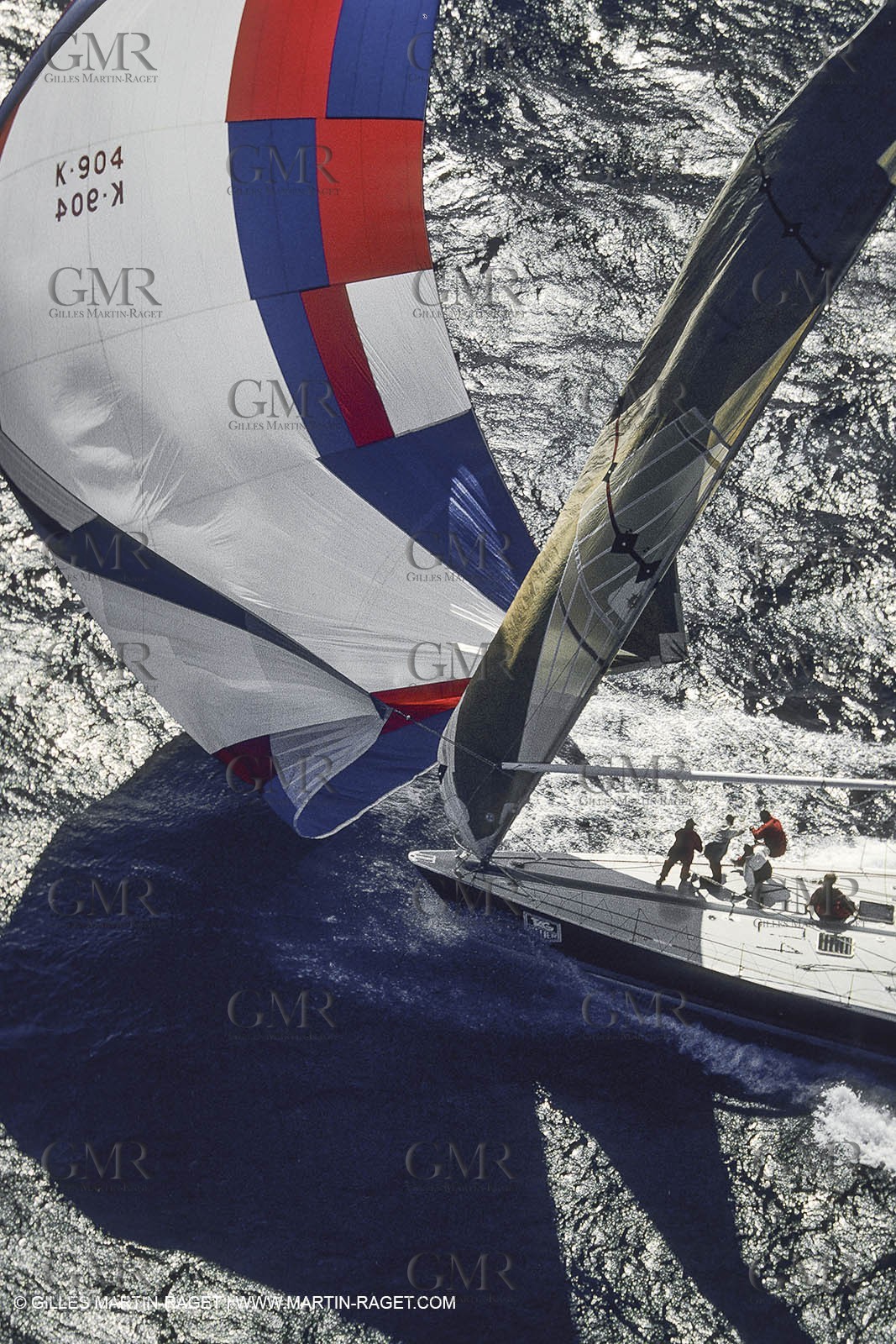 Yacht racing, Maxi monohulls