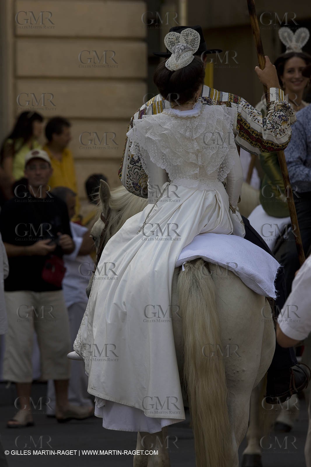 06 07 08 - Arles (FRA, 13) - Traditional costume of Arles fest