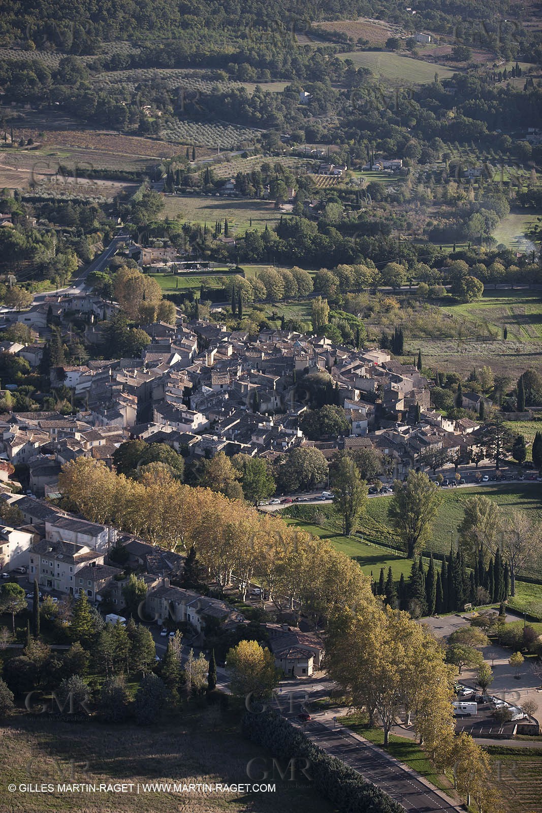 29 10 2012 - Lourmarin (FRA,84) - Luberon  seen from above