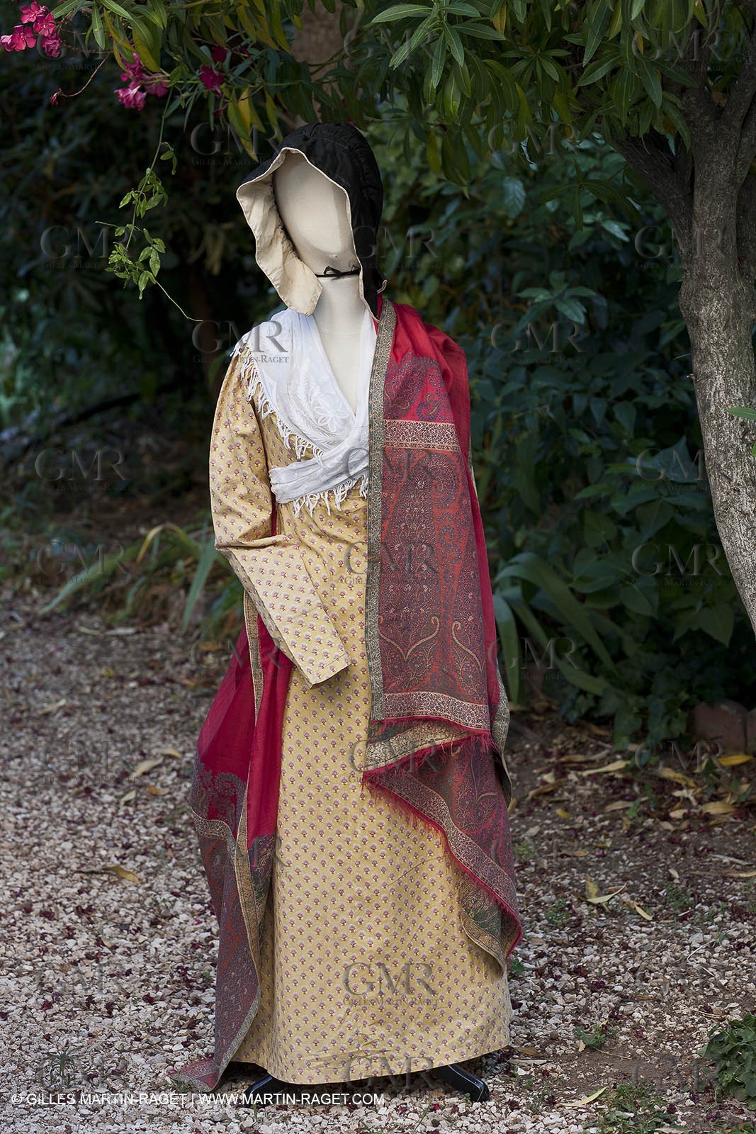 30 06 2011 - Toulon (FRA,83) - Villa Rosemaine - Indiennes sublimes exhibition