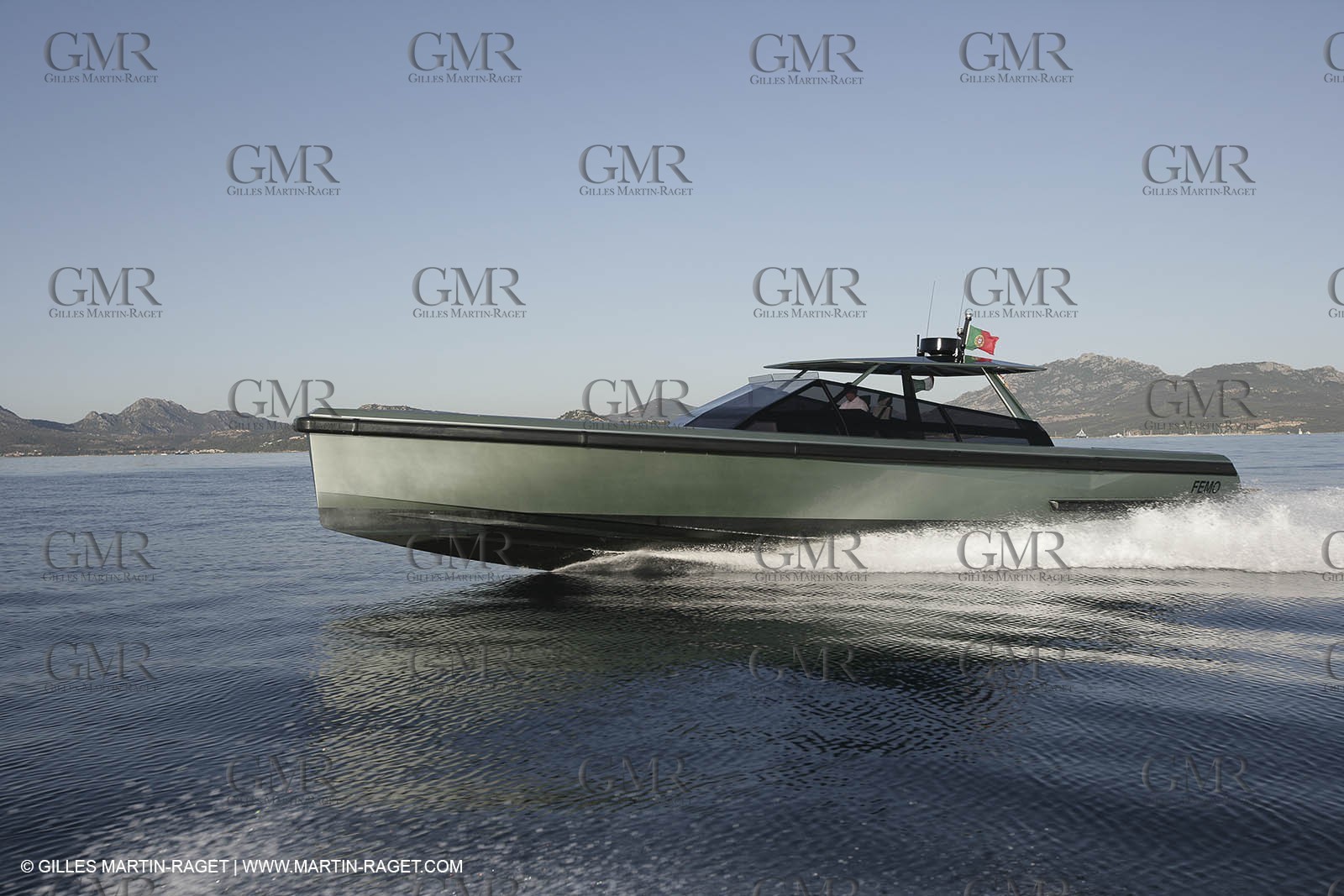 16 07 2007 - Portisco (Italie, Sardaigne) - Wally Power 47, 2007 version