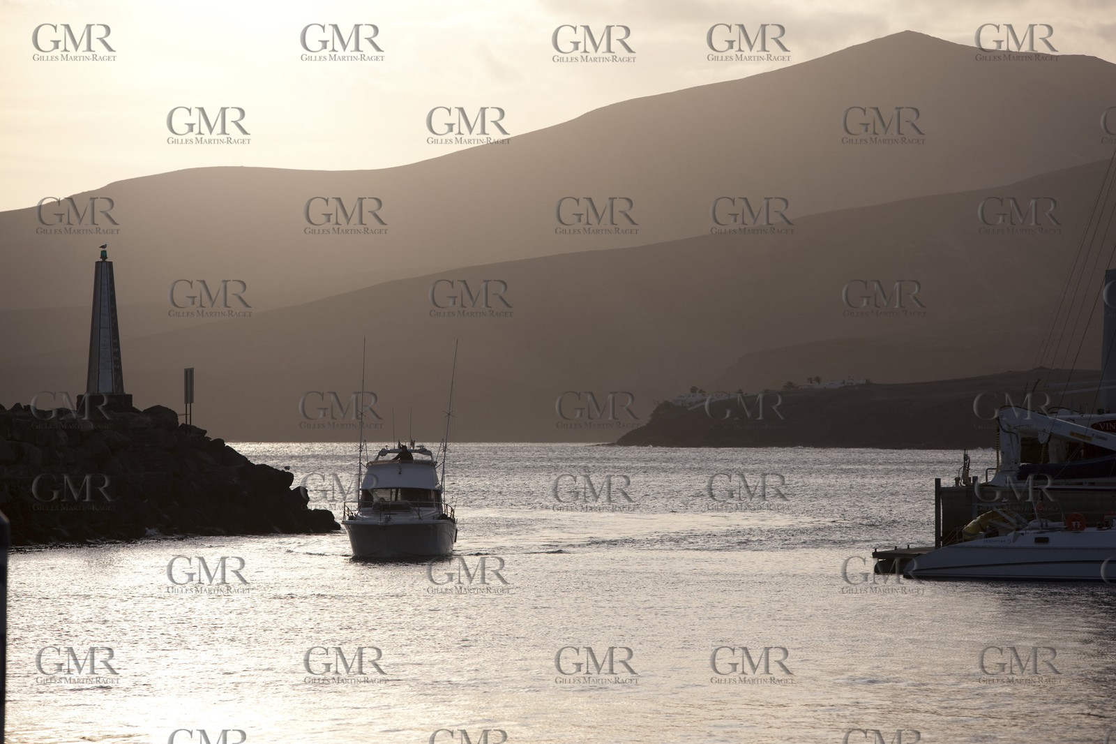 09 12 2008 - Puerto Calero (Lanzarote, Islas Canarias, ESP)  - RC 44 World Championsship - RC 44 Puerto Calero Gold Cup - Training