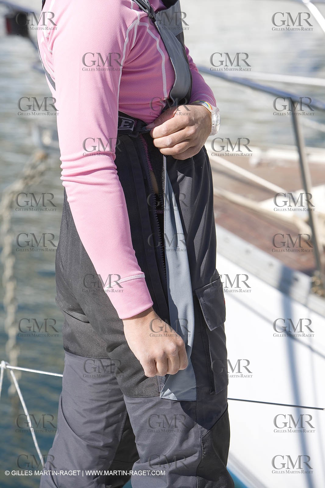 28 09 2007 - Marseille (FRA, 13) - Aigle Marine weather clothing showed in action by salors Marc Emig et Luce Molinier