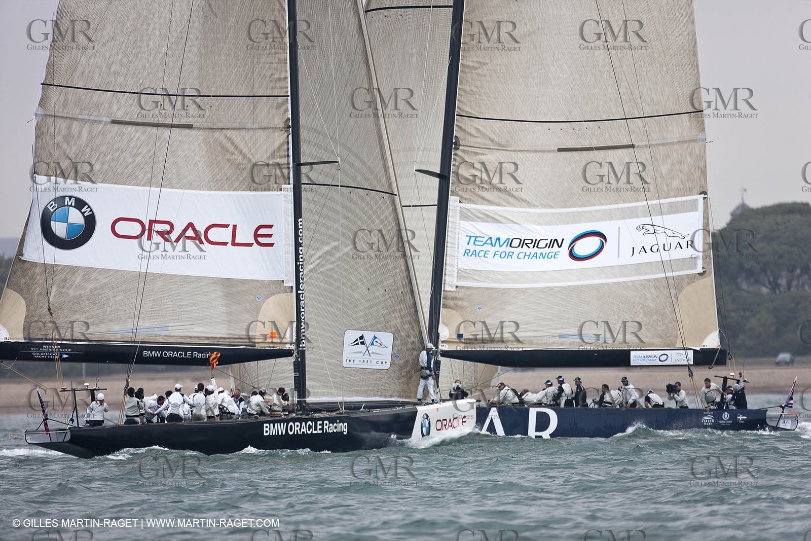 06 08 2010 - Cowes (UK, IOW) - The 1851 Cup -  BMW ORACLE Racing - Day 4.