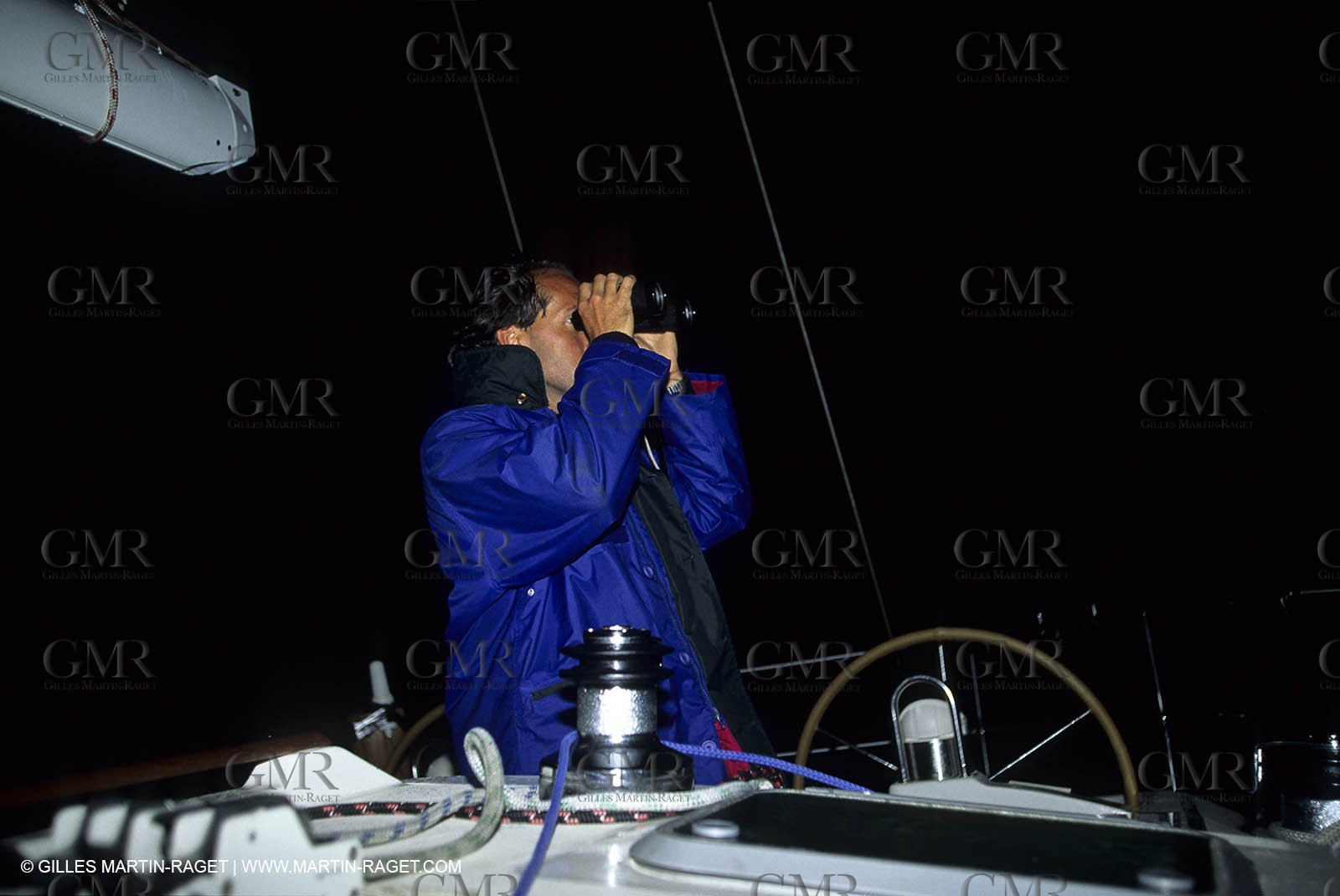 Cruising - People - Crew work