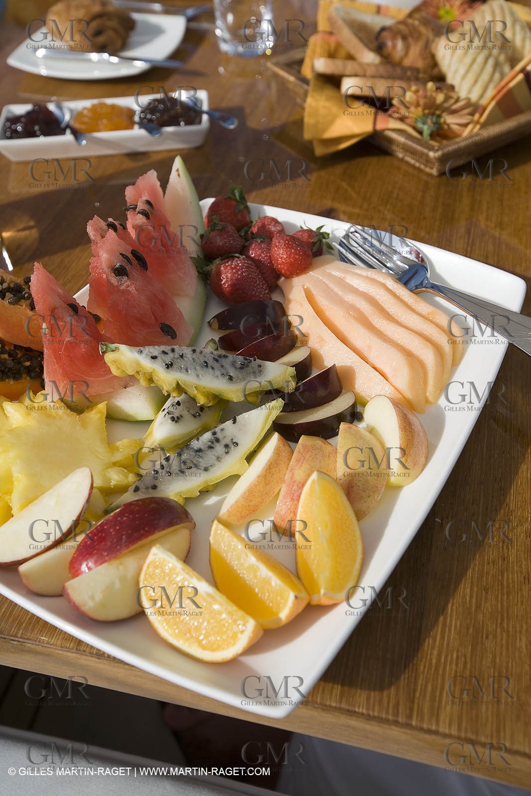 01 02 2008 - San Blas Archipelago (Panama) - Motor Yacht Senses
